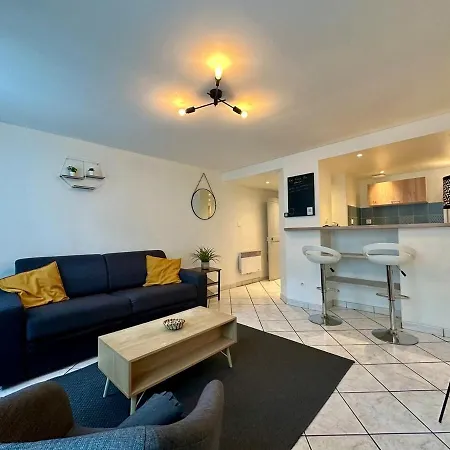 Le Repere - 2 A 4 Personnes - Lit King Size - Proche Gare Appartement